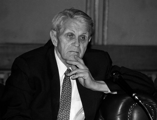 Fichier:Corneliu Coposu.jpg