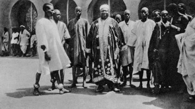 Fichier:Moro Naba Kom II.jpg